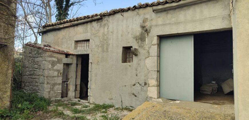 Fabbricato rurale