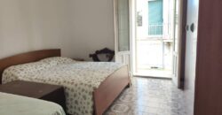 Appartamento con terrazzino