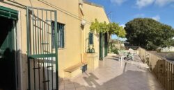 Casa in Pietra Locale