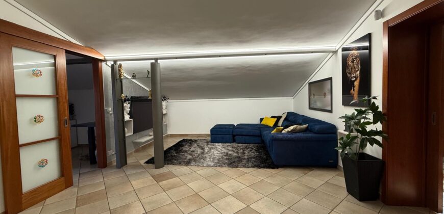 Attico ristrutturato