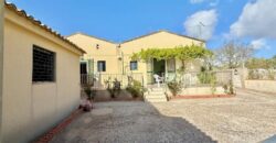 Casa in Pietra Locale