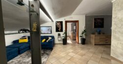 Attico ristrutturato