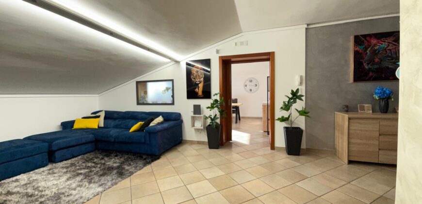 Attico ristrutturato