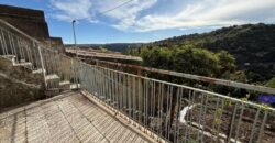 Casa con giardino in Vendita a Ragusa