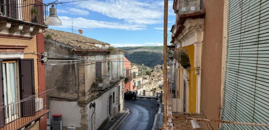 Casa con giardino in Vendita a Ragusa