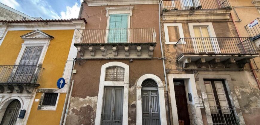 Casa con giardino in Vendita a Ragusa